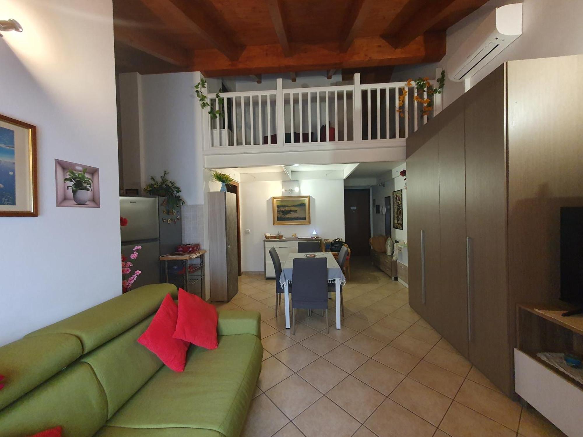 Dimora Chiaretta Apartment Caronno Pertusella Exterior photo